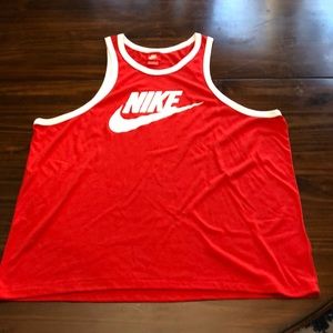 Nike tank top 2X red and white